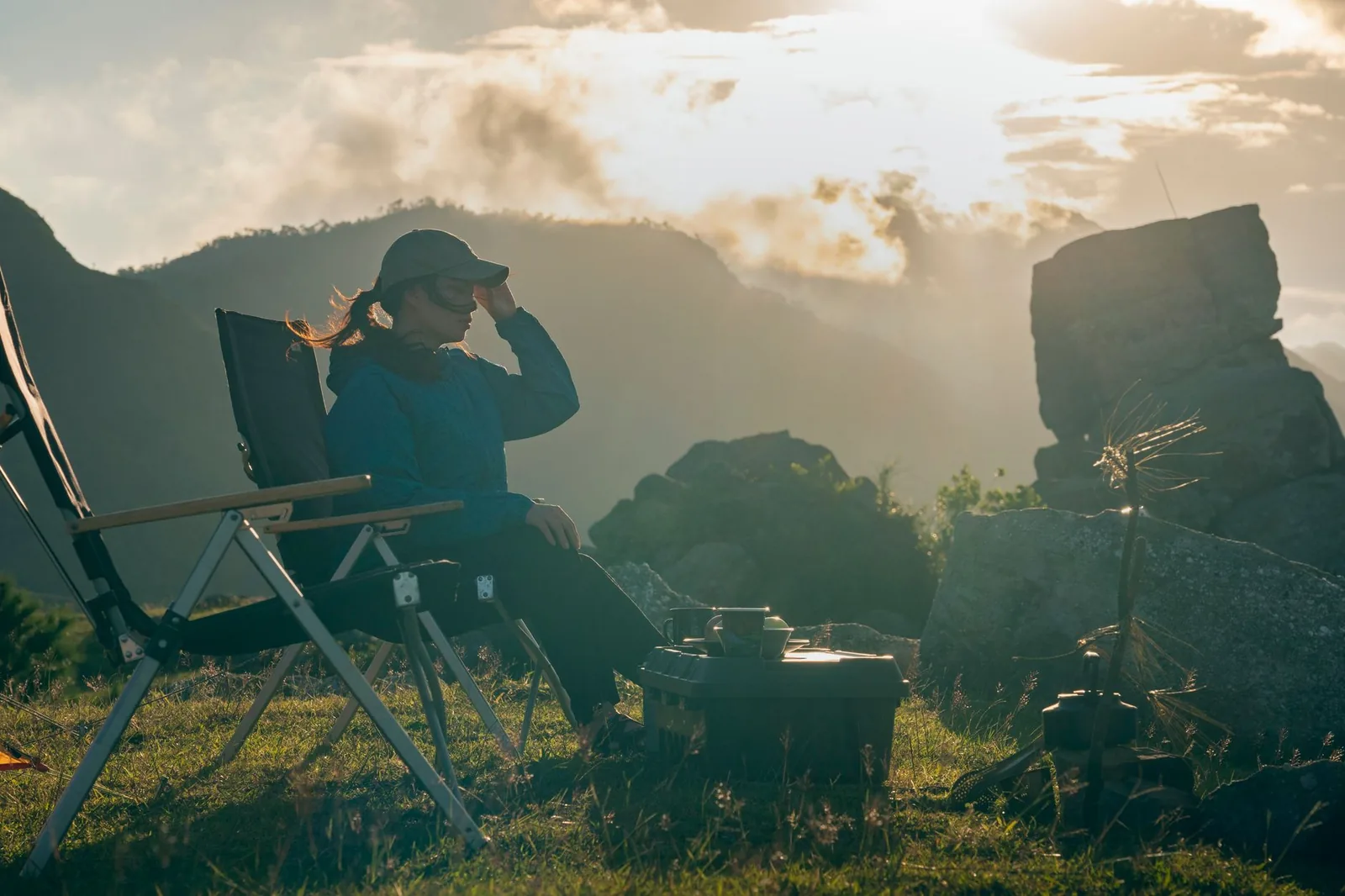 Zusammenklappbarer Camping-Schaukelstuhl im Freien